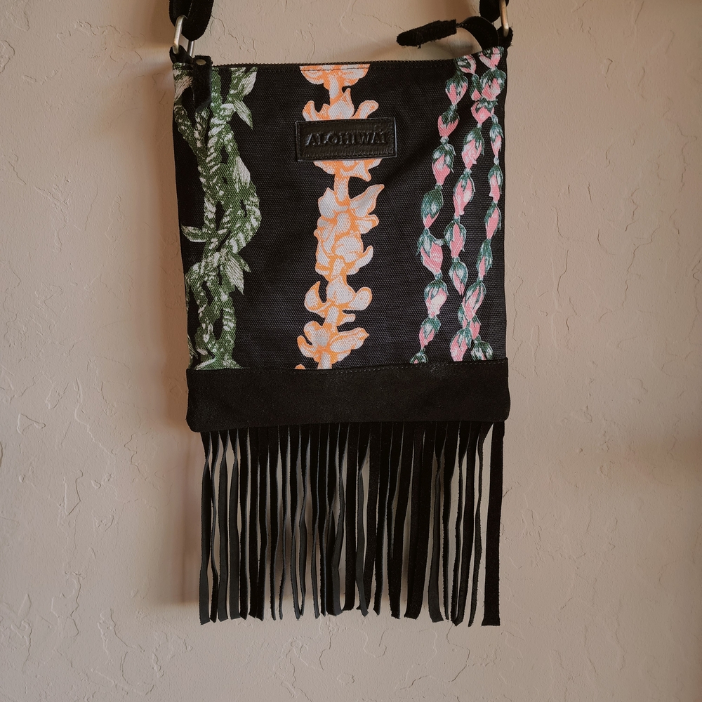 Alohiwai Crossbody Bag